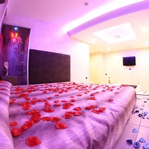 Chic Hotel